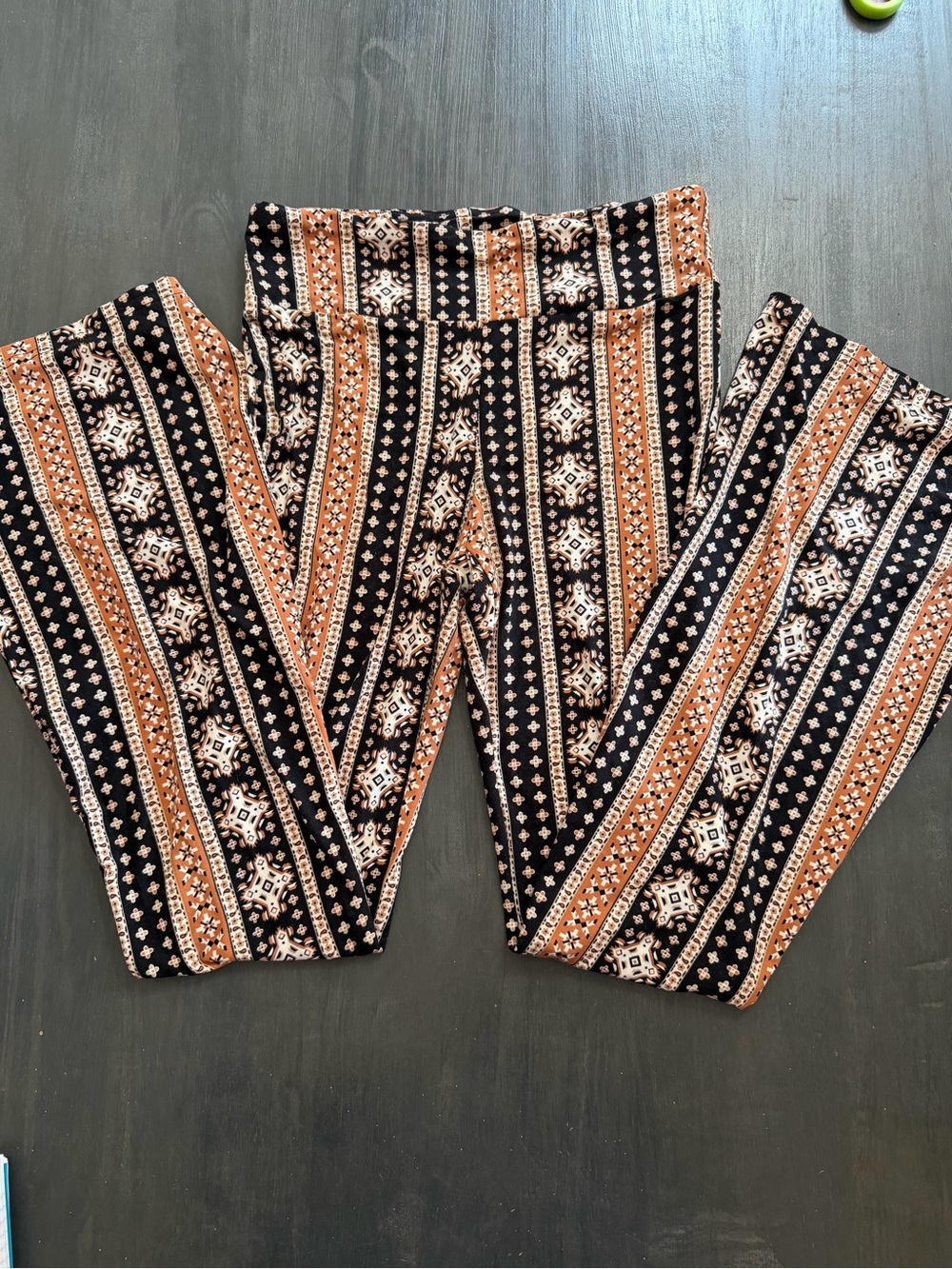 No Boundaries Boho Aztec Flare Leggings S